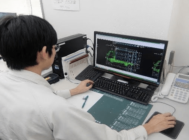 車両開発事業