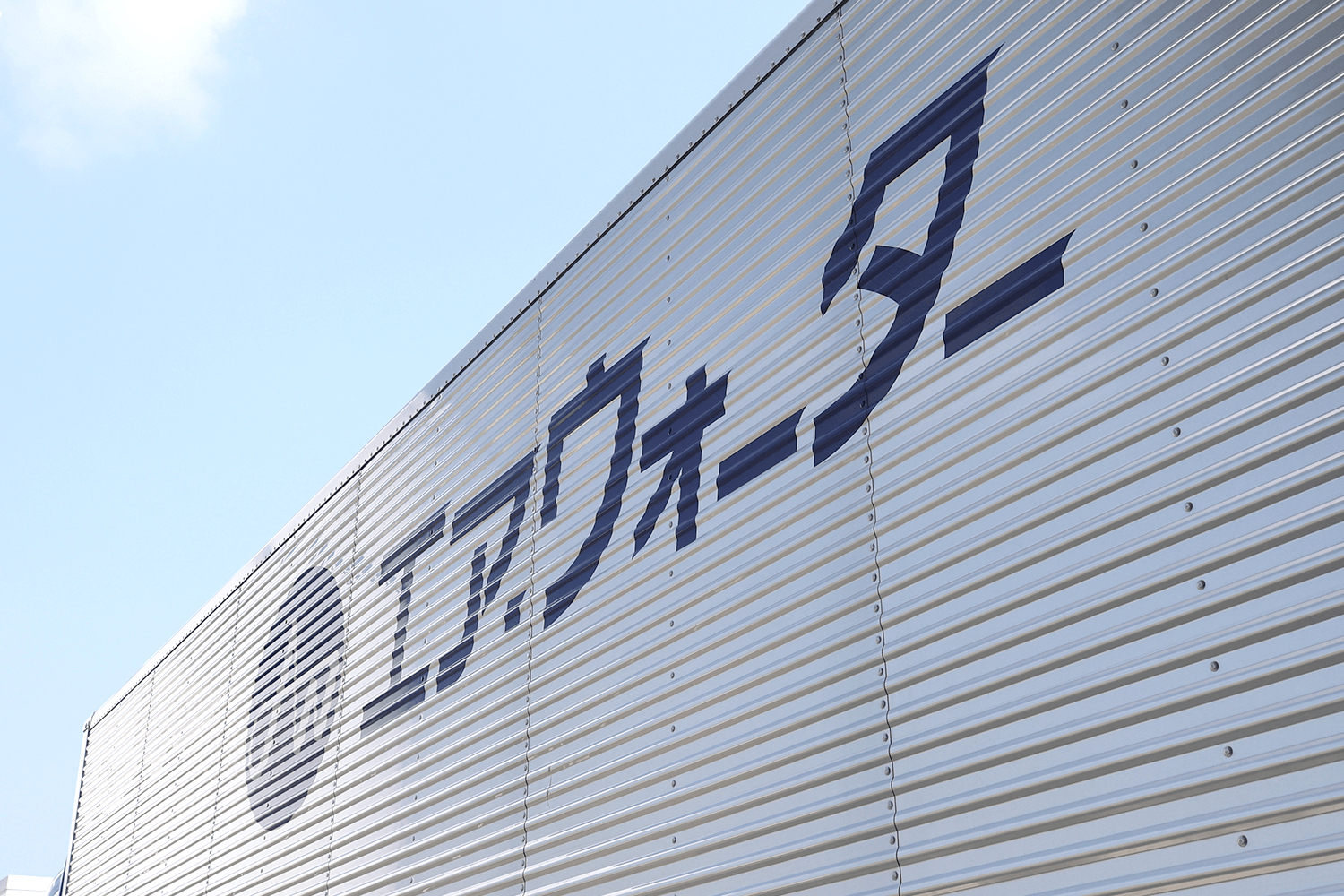 車両のロゴ